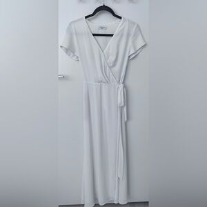 Aritzia Babaton White Wrap Dress